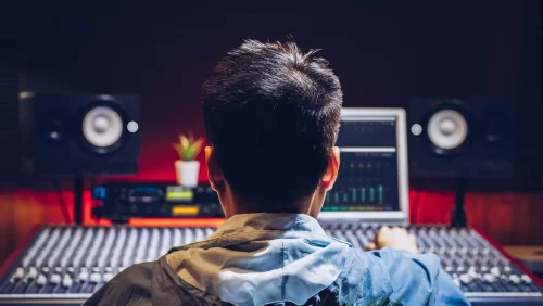 Navigating the Options: Music Production Courses in India