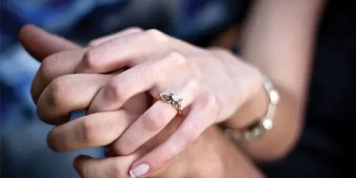 5 Top Tips For Selling Your Engagement Ring In 2024