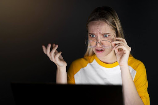 How to Stop Laptop Screen Flickering?